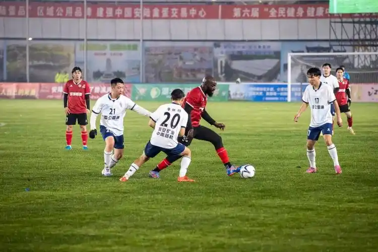 NBA联赛：圣安东尼奥马刺 VS 休斯顿火箭